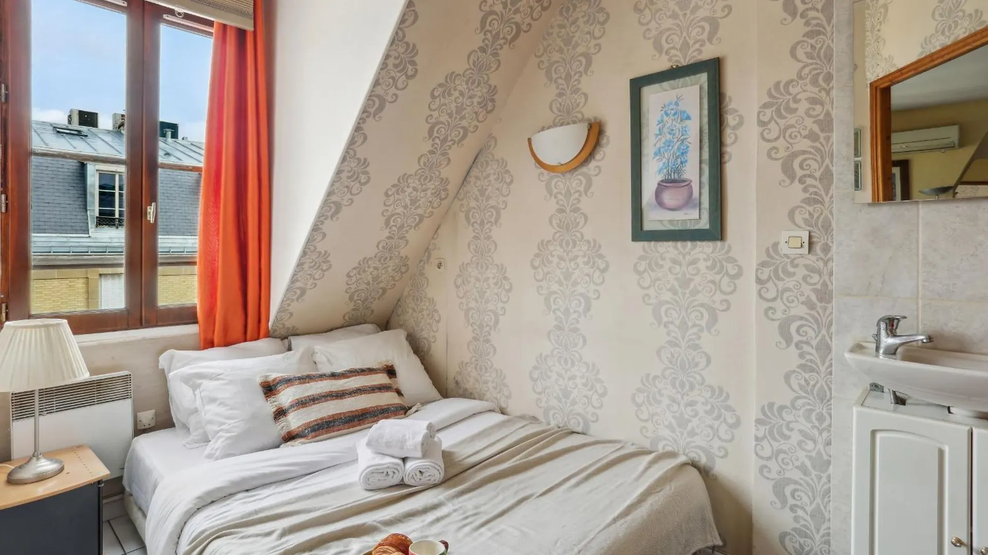 Eiffel Tower & Invalides - Cityapartmentstay Apartment Paris